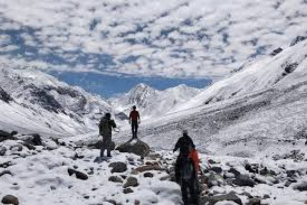Lamkhaga Pass trek