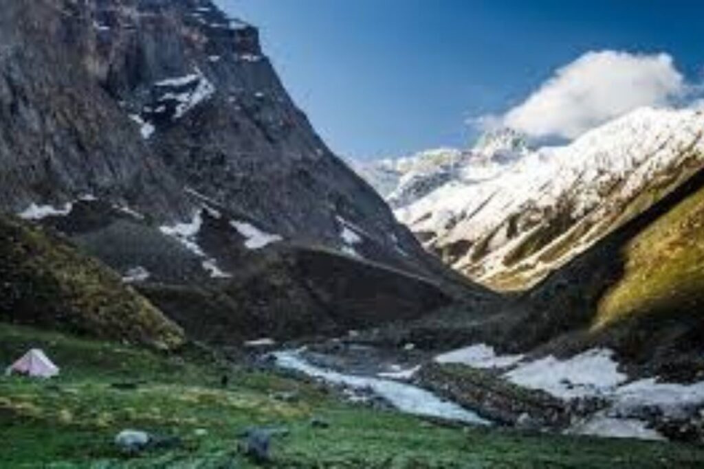 Lamkhaga Trek Best Time